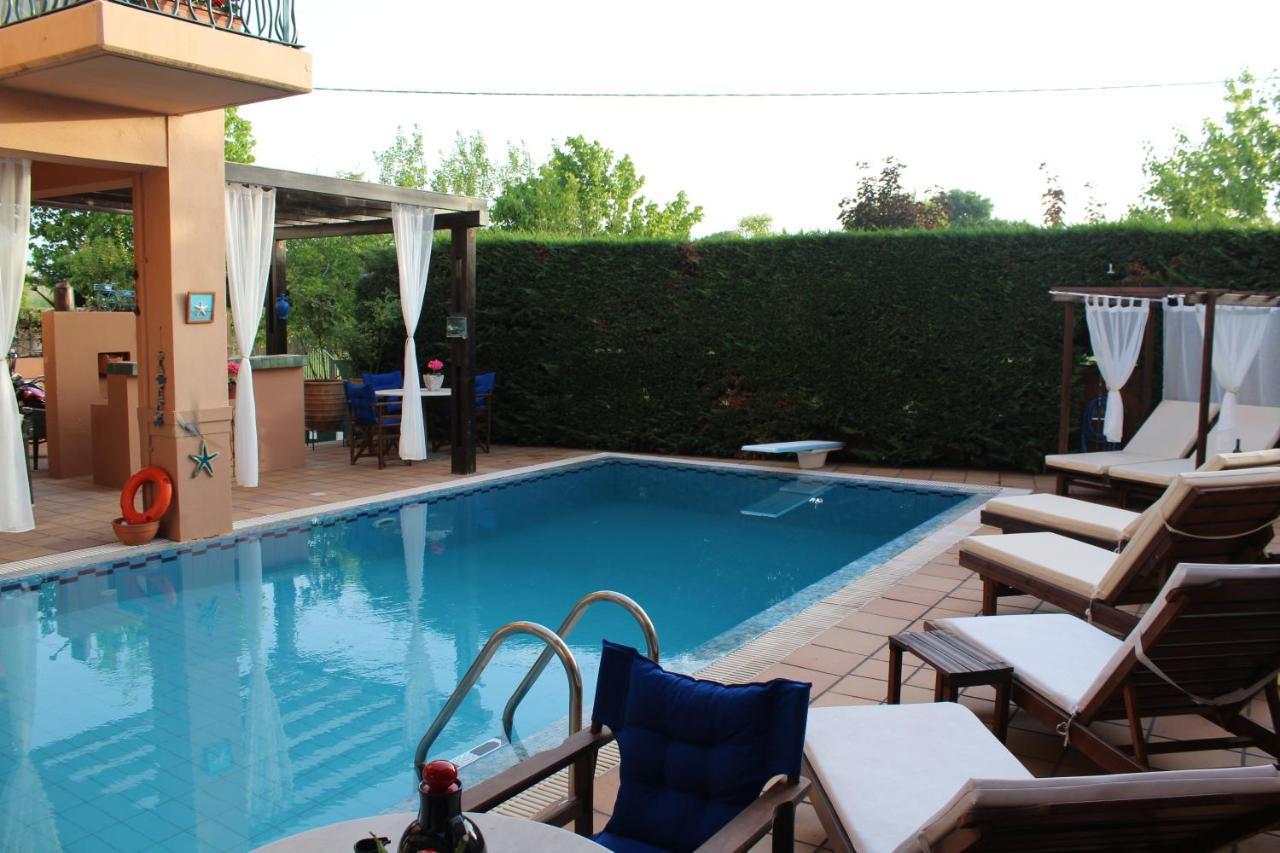4-Seasons Pool Villa Near Meteora Trikala  Exterior photo