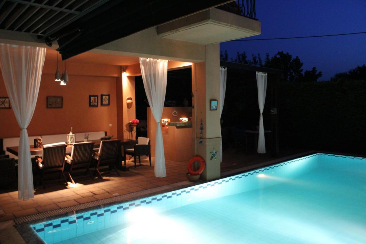4-Seasons Pool Villa Near Meteora Trikala  Exterior photo